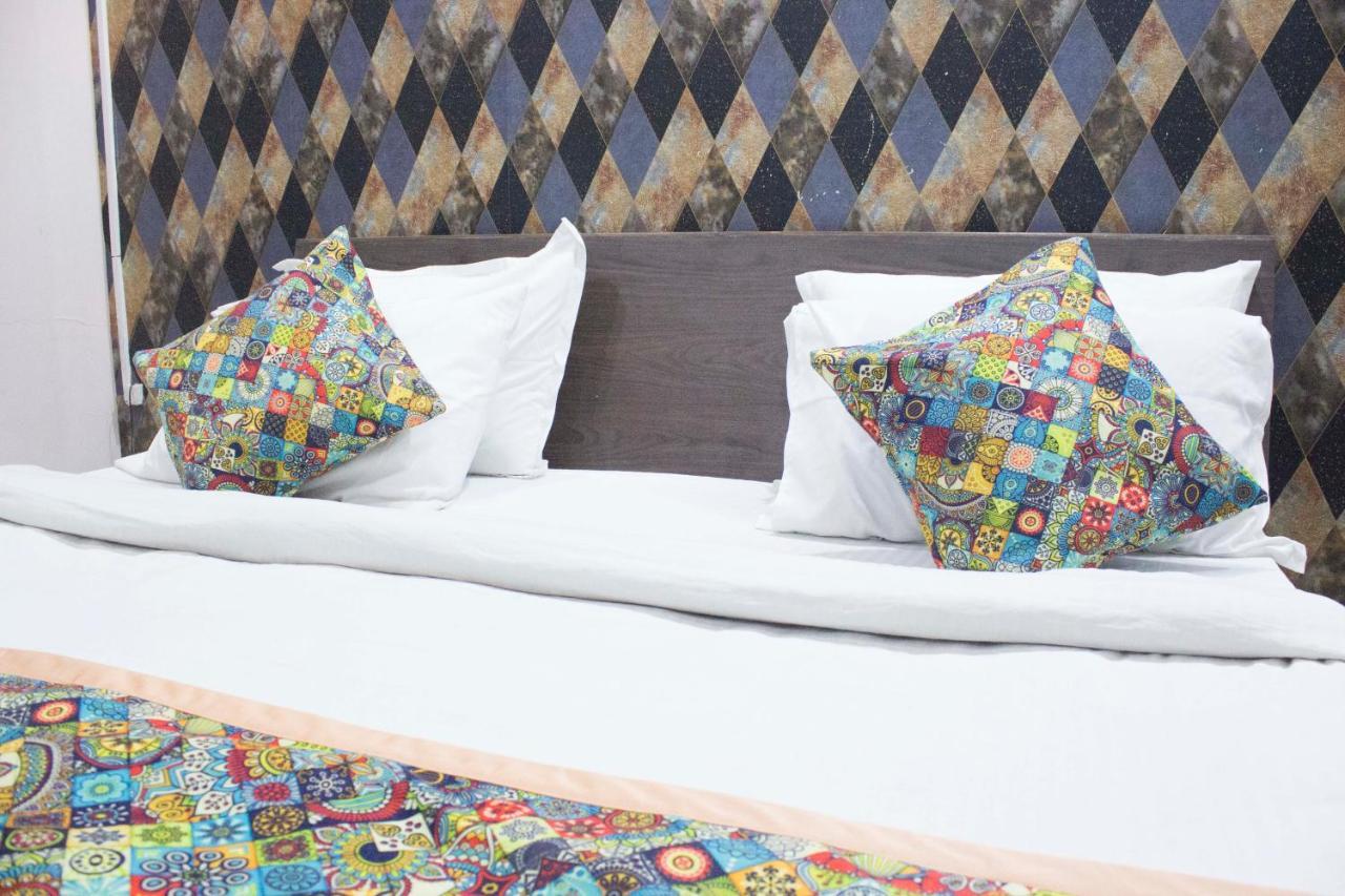 Jsb Hotel Faridabad Dış mekan fotoğraf