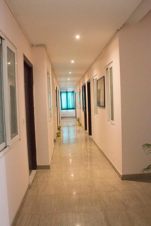 Jsb Hotel Faridabad Dış mekan fotoğraf