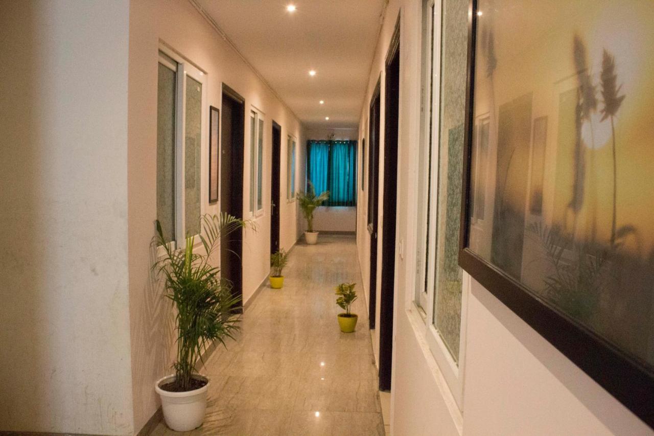 Jsb Hotel Faridabad Dış mekan fotoğraf