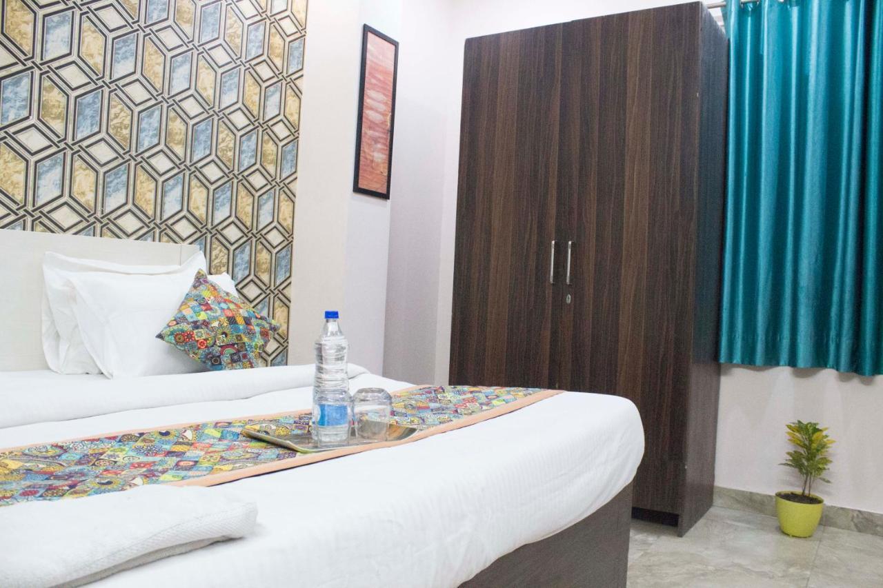 Jsb Hotel Faridabad Dış mekan fotoğraf